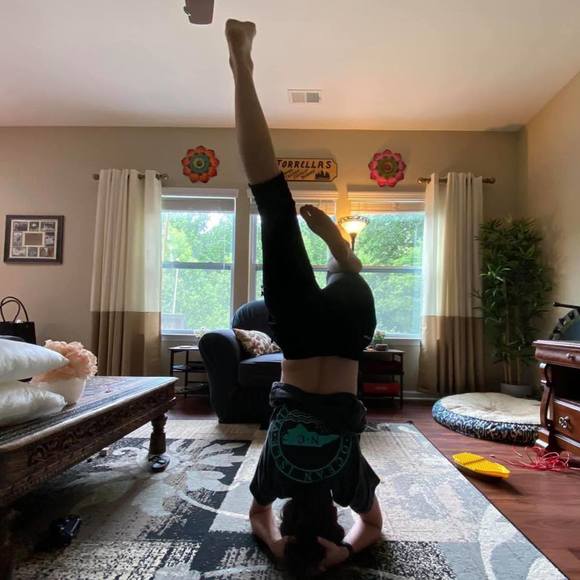 Meet your Posher, Miranda - Picture 1 of 1